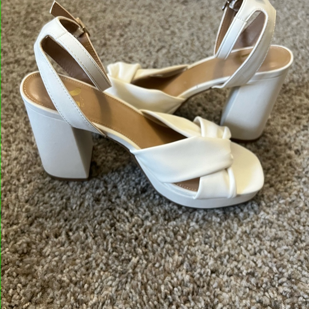 Forever 21 Cream Block Heel Sandals
